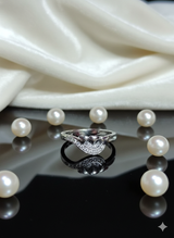 The Pave Arch Ring